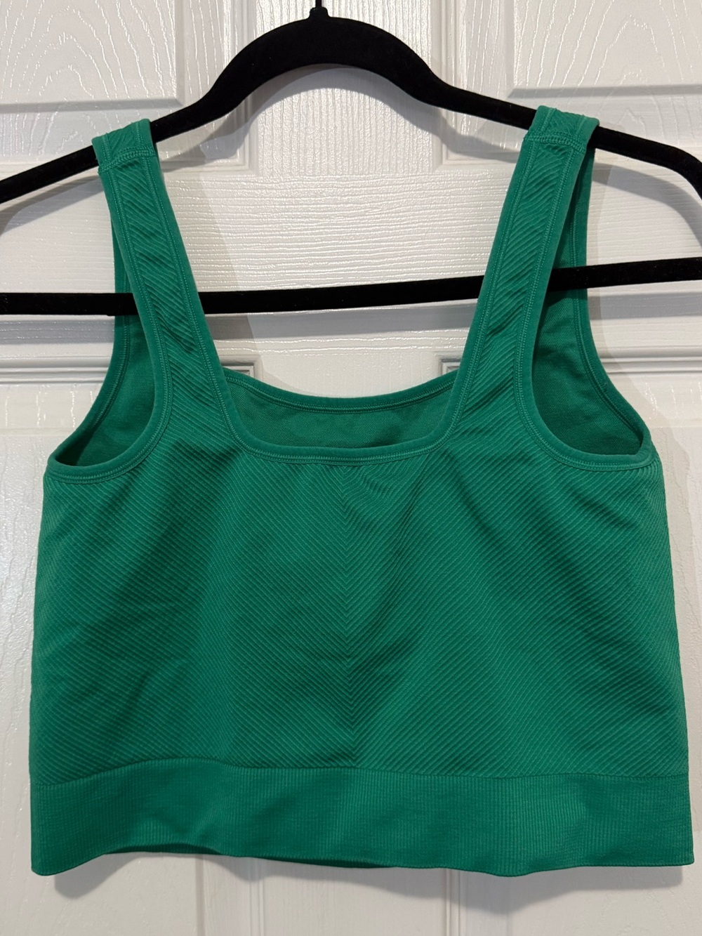 ๐5/$15๐ All in Motion Green Ribbed Scoop-Neck Longline Crop Sports Bra - Picture 2 of 3